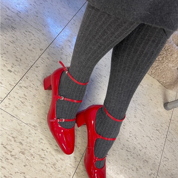 Meet your Posher, Monica - Picture 3 of 6